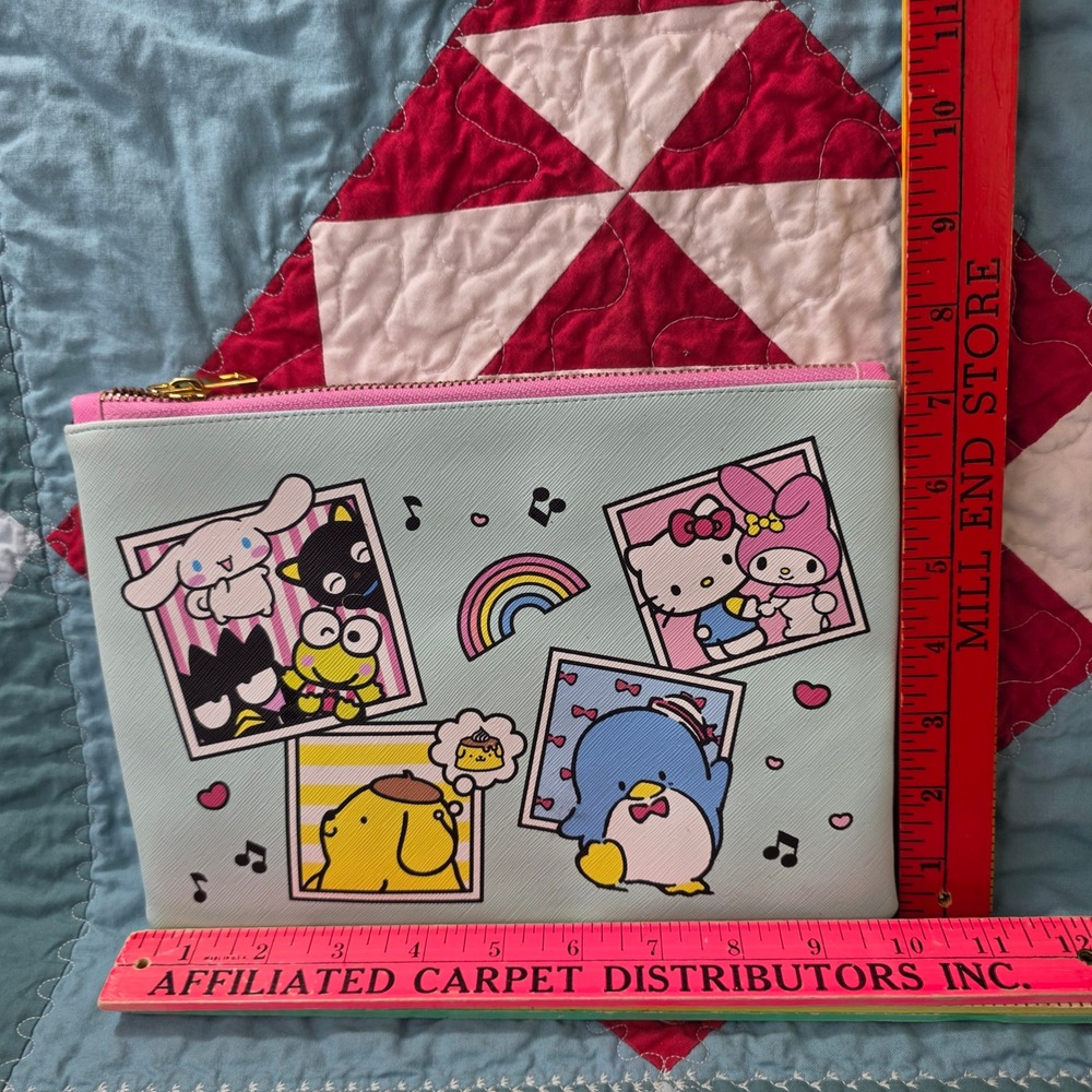 Sanrio Hello Kitty and Friends Blue Zip Bag 2024 Sanrio Pencil Makeup Pouch - Picture 5 of 9